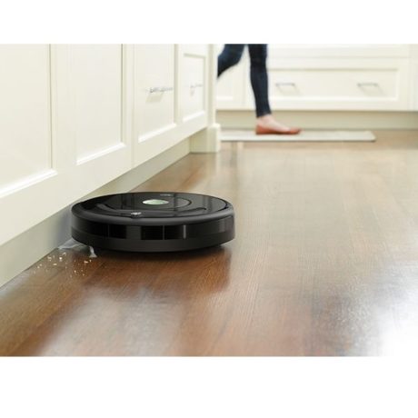 rent-to-own-iRobot-Roomba-670-Vacuum-Cleaning-Robot-1
